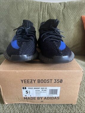 adidas Kids Yeezy Boost 350 V2 Black with Blue Stripe